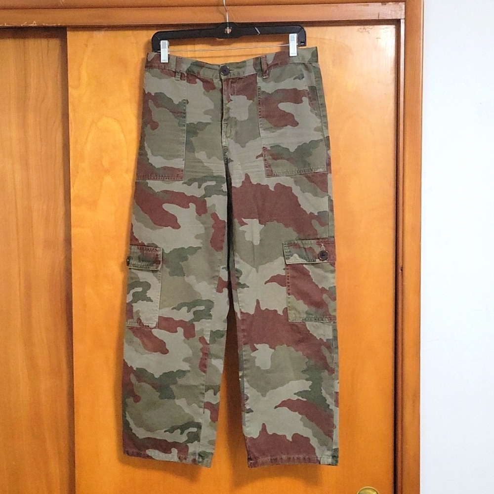 Zara wide leg camo jeans